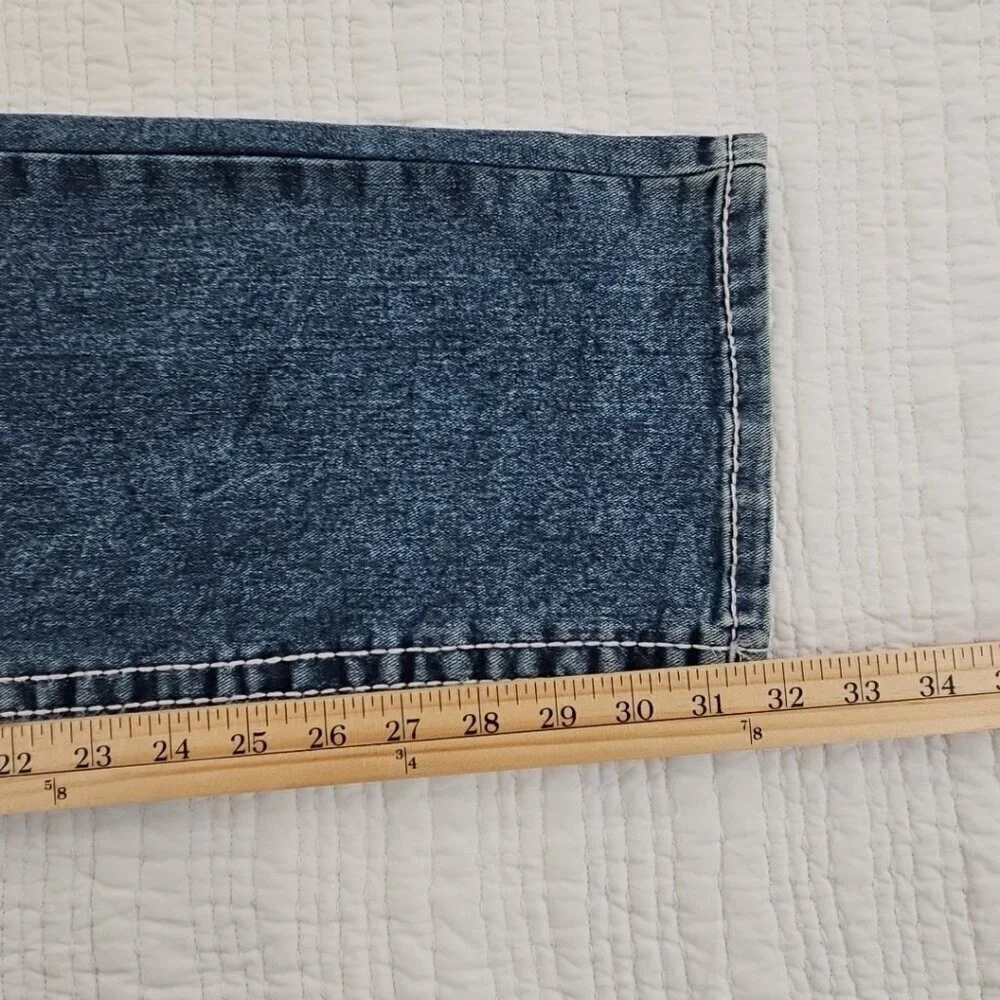 NEW True Religion Geno Big T Flap Jeans Men's 38x32 Blue Flap Relaxed Slim‎ NWT